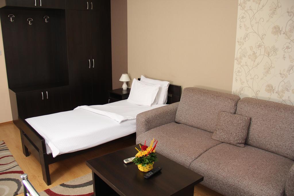 Garni Hotel Rile Men Nis Phòng bức ảnh