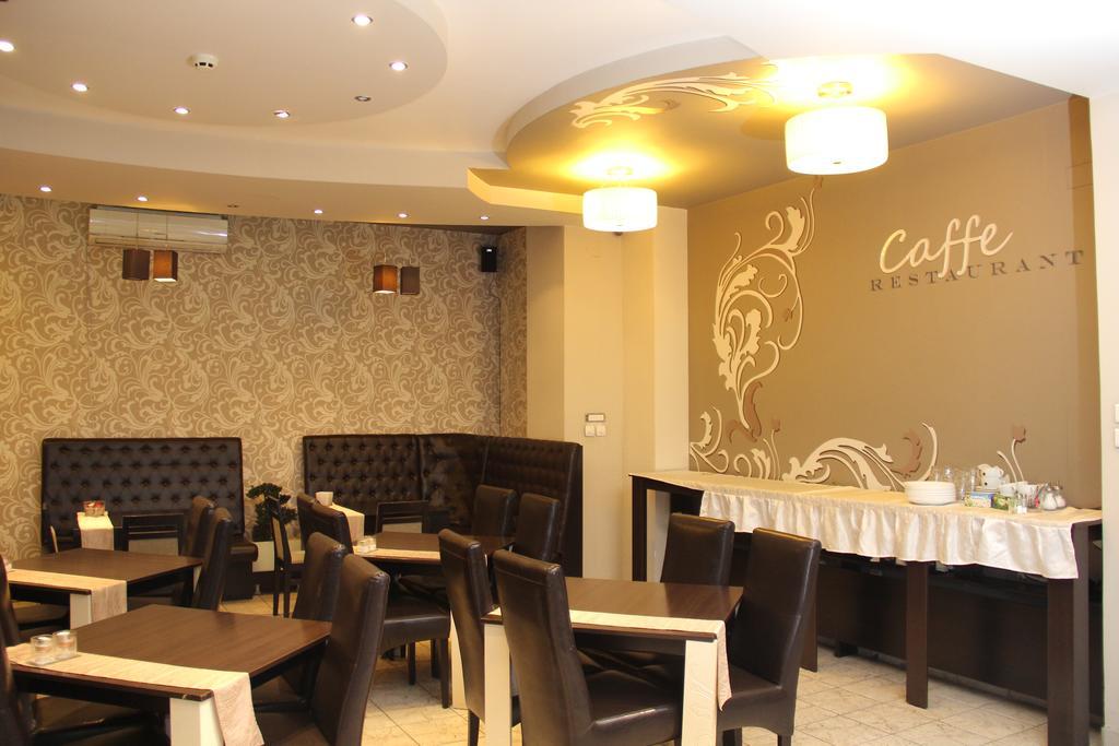 Garni Hotel Rile Men Nis Ngoại thất bức ảnh
