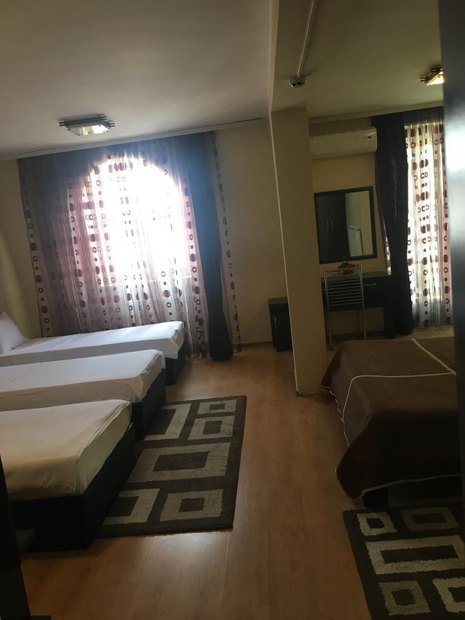 Garni Hotel Rile Men Nis Ngoại thất bức ảnh