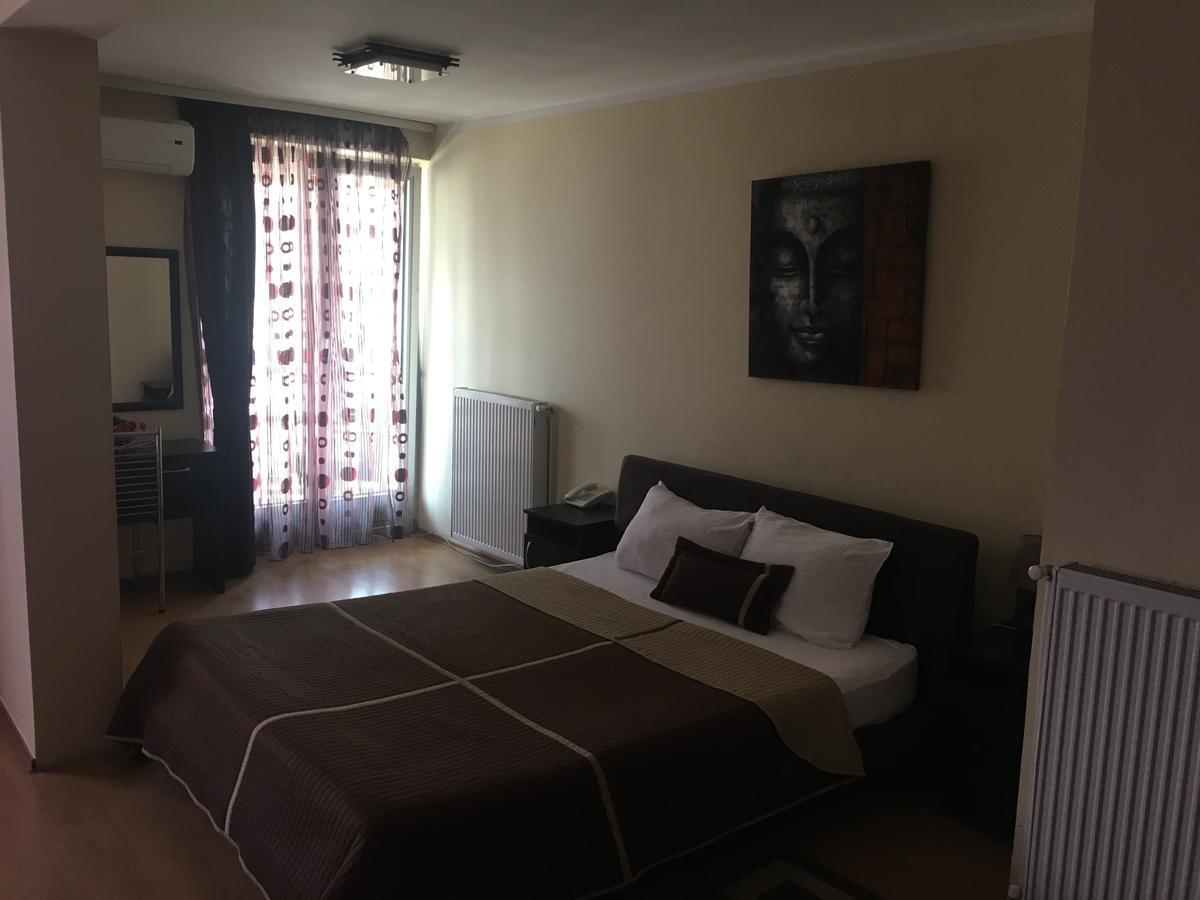 Garni Hotel Rile Men Nis Ngoại thất bức ảnh