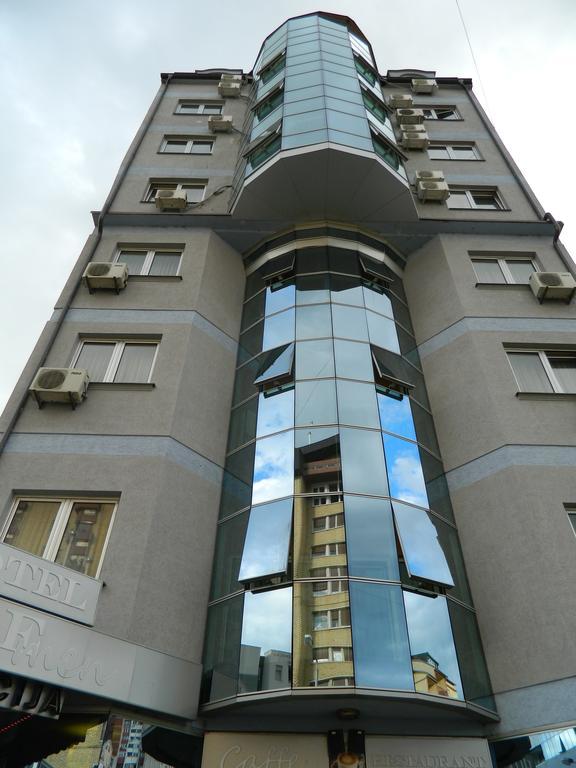 Garni Hotel Rile Men Nis Ngoại thất bức ảnh