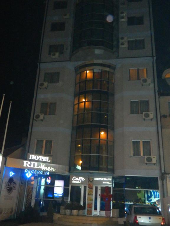 Garni Hotel Rile Men Nis Ngoại thất bức ảnh