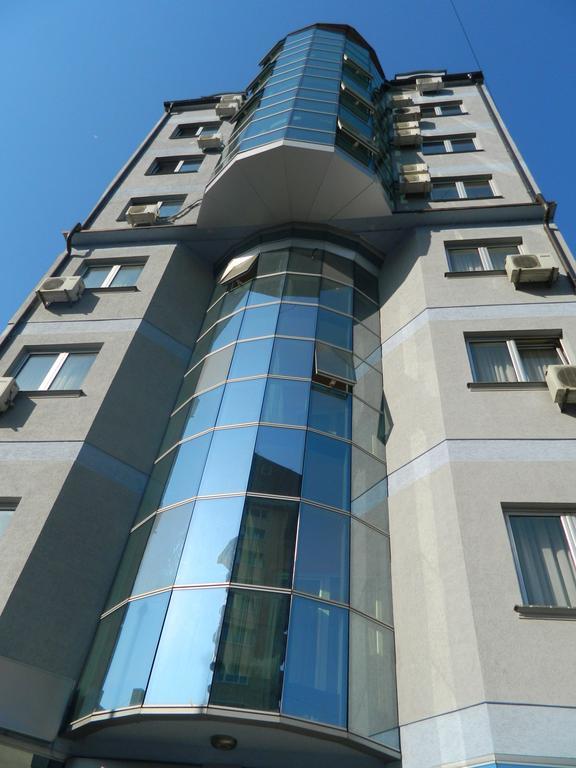 Garni Hotel Rile Men Nis Ngoại thất bức ảnh